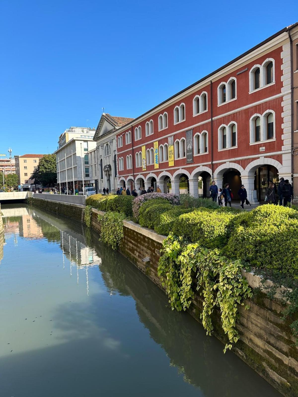 Le Barche66 Venice Apartments Mestre Buitenkant foto